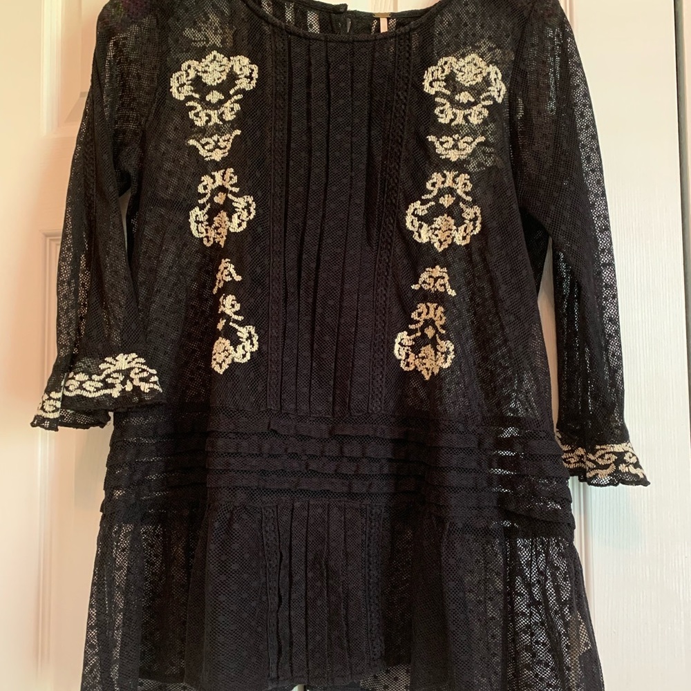 Rare Gorgeous Free People Black Lace Top Small
